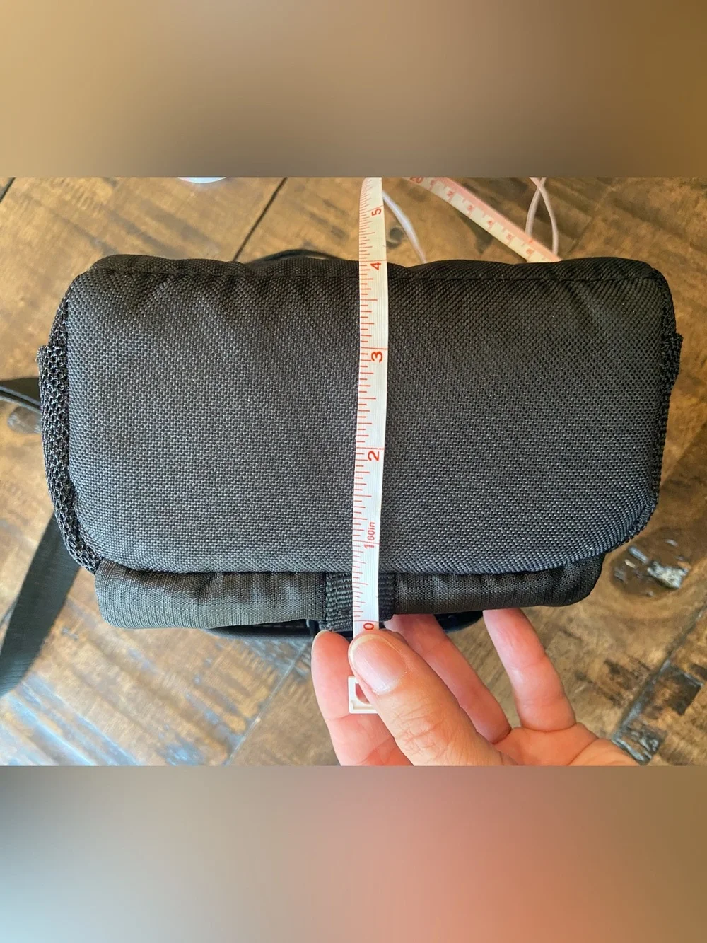 Sony Black Compact Messenger Camera Bag with Adjustable Strap